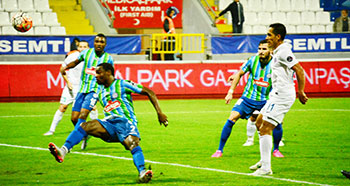 Kasımpaşaspor - Çaykur Rizespor Maçından Kareler