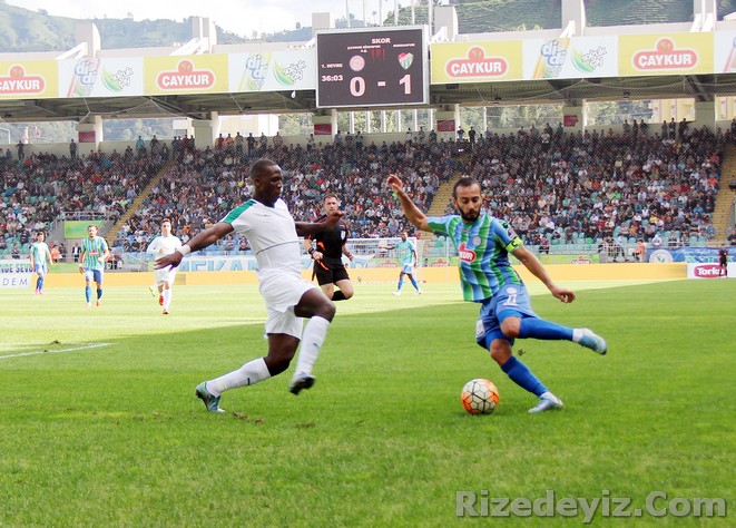 Çaykur Rizespor - Bursaspor Maç Fotoğrafları