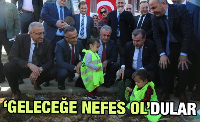 Rize'de 69 Bin Fidan Toprakla Buluştu