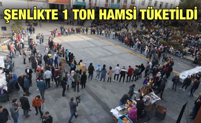 RTEÜ'de Hamsi Şenliği Düzenlendi