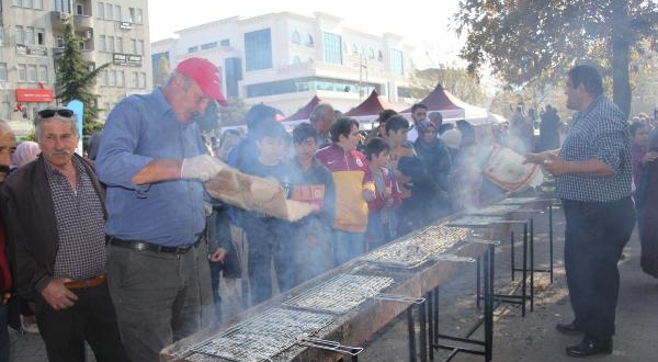 Sürücüler bu kez 'hamsi radarına' yakalandı