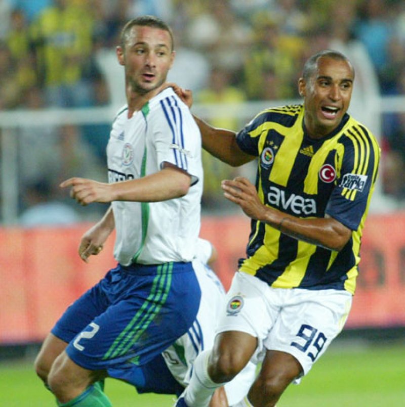 EN FARKLI GALİBİYETLER: Çaykur Rizespor: 3-0 (2018/2019), Fenerbahçe: 6-0 (1986/1987)