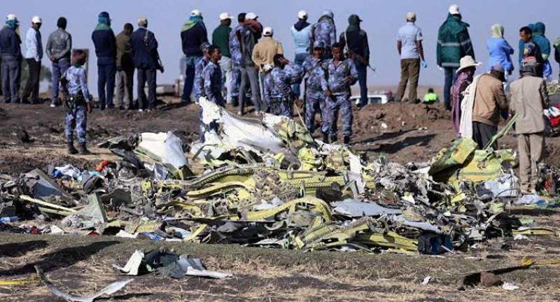 Etiyopya Havayollarına ait yolcu uçağı, Kenya’nın başkenti Nairobi’ye yaptığı uçuş sırasında düştü. Uçaktaki 157 kişiden kurtulan olmadı.