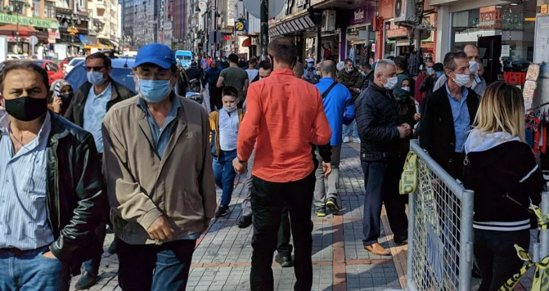 'NORMALLEŞME' SÜRECİNE GEÇİŞ - 1 Haziran itibariyle tüm Türkiye ile birlikte Rize'de de koronavirüsle mücadele döneminde 'normalleşme' sürecine geçildi.