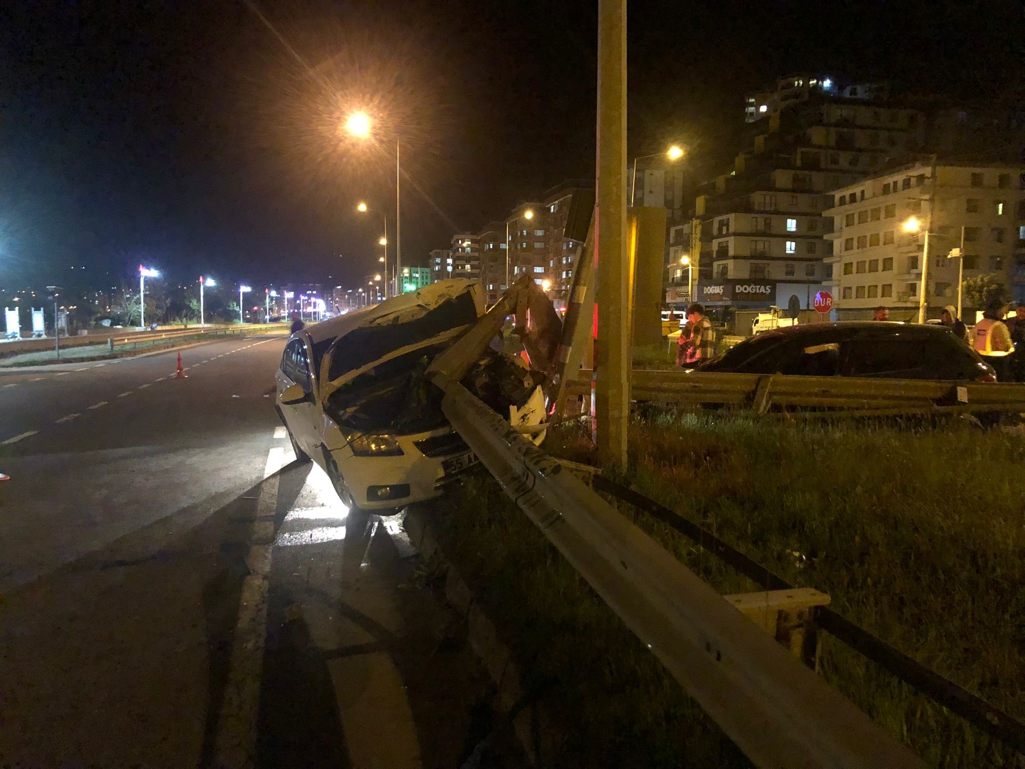 Rize'de trafik kazasında mucizevi kurtuluş