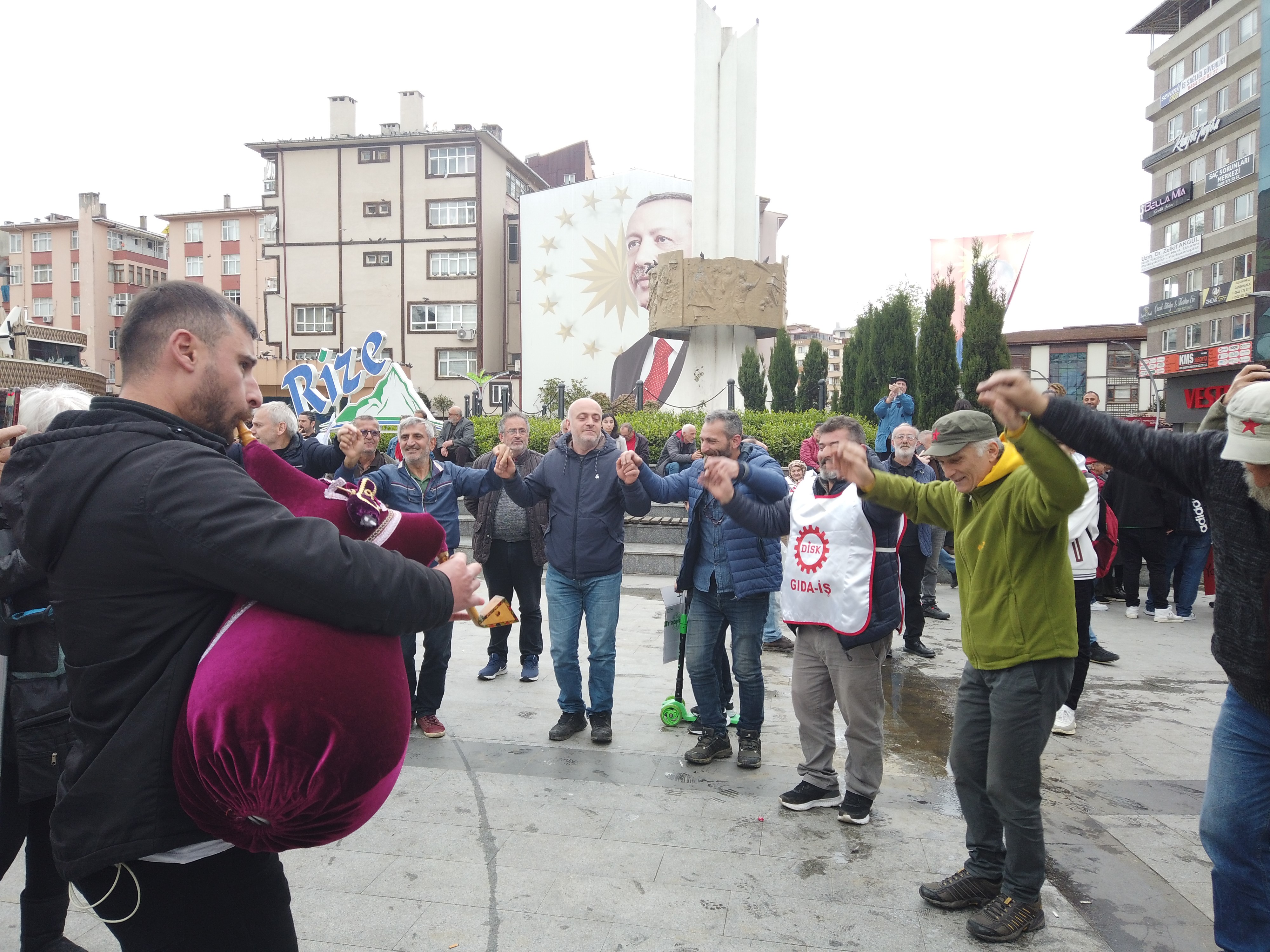 Rize'de 1 Mayıs yürüyüşü gerçekleştirildi