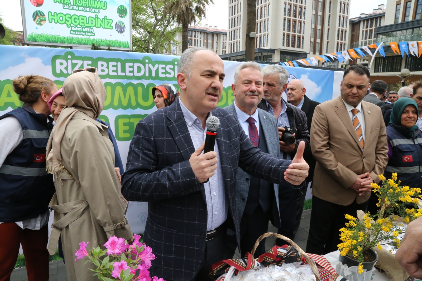 5 milyon ata tohumu Rize'de dağıtıldı