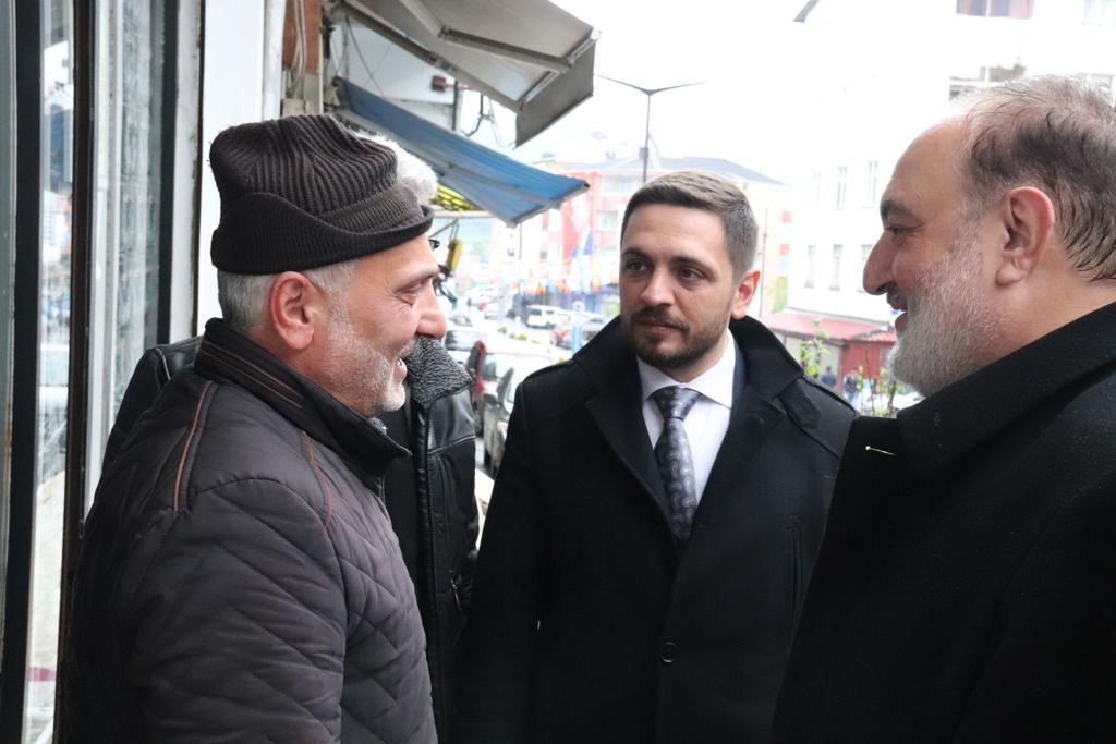 Rize'de Yeniden Refah Partisi tam kadro sahada 