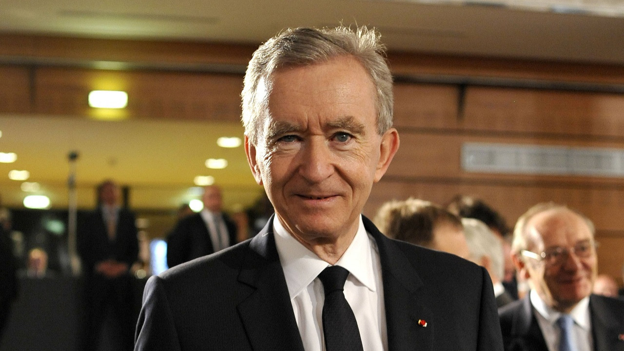 BERNARD ARNAULT: Fransız LVMH holdinginin CEO'su ve Genel Müdürü, 187 milyar dolar