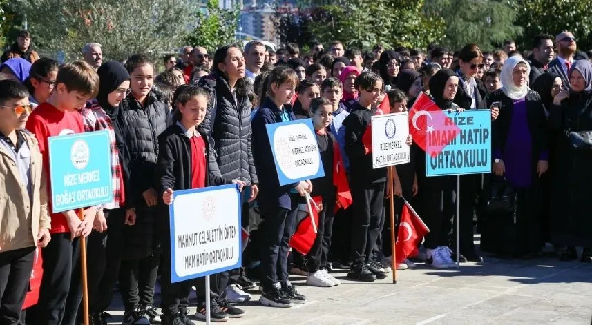 Rize'de Cumhuriyet Bayramı coşkusu başladı