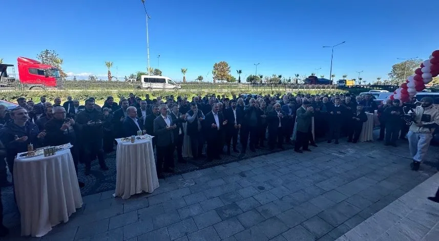 Rize’de Özgüven Market 4. şubesini açtı