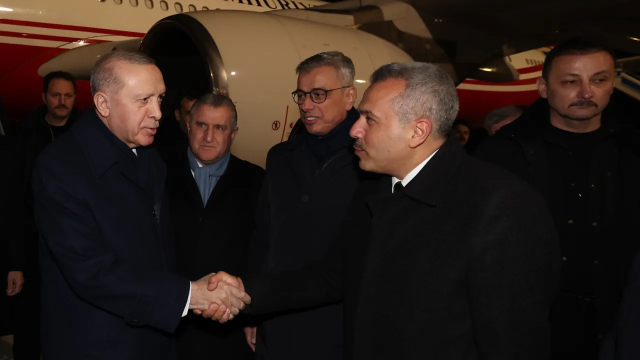 Cumhurbaşkanı Erdoğan, memleketi Rize'nin Güneysu ilçesinde vatandaşlara hitap etti