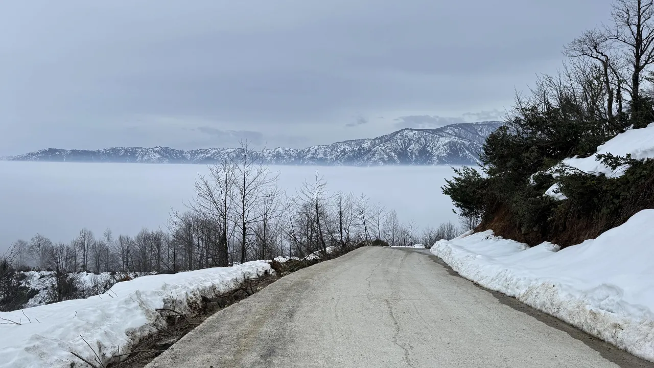 Güneysu Dağları Sisle Kaplandı