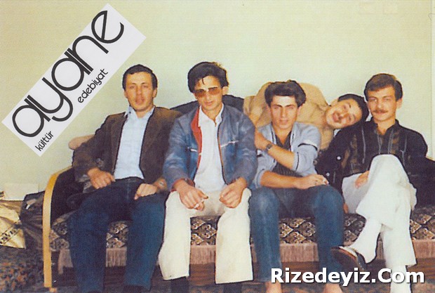 Ayane'nin Kurucu Kadrosu: Soldan sağa: Ali Mahmutoğlu, Ömer Erdoğan, Osman Subaşı, İsmail Hocaoğlu; arkada Mehmet Erdoğan. Ankara 8 Ekim 1985.