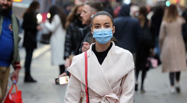 Nemli Maske Koruyuculuğunu Kaybediyor