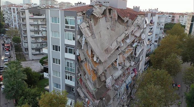 Yağcıoğlu Apartmanı'nın yıkılmasına ilişkin sanıklar hakim karşısında