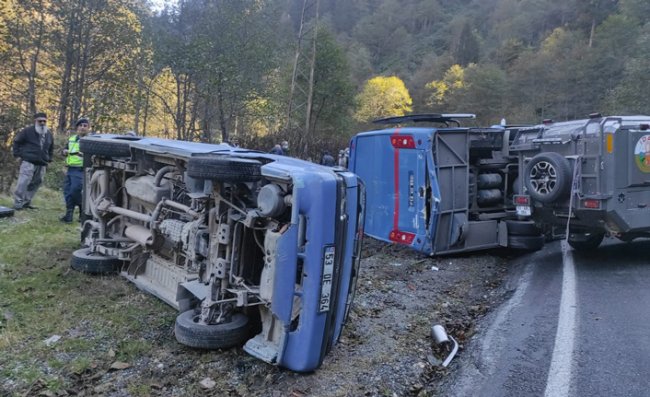 Rize'de Devrilen Cezaevi Nakil Otobüsündeki 6 Kişi Yaralandı