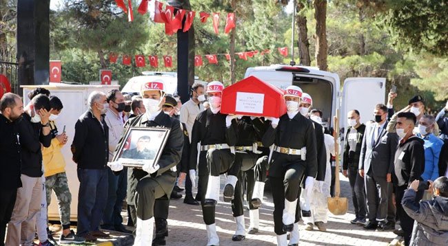 Şehit Uzman Onbaşı Kaya'nın naaşı Gaziantep'teki şehitliğe nakledildi