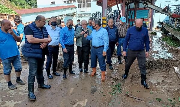 Selden etkilenen çay fabrikaları devrede