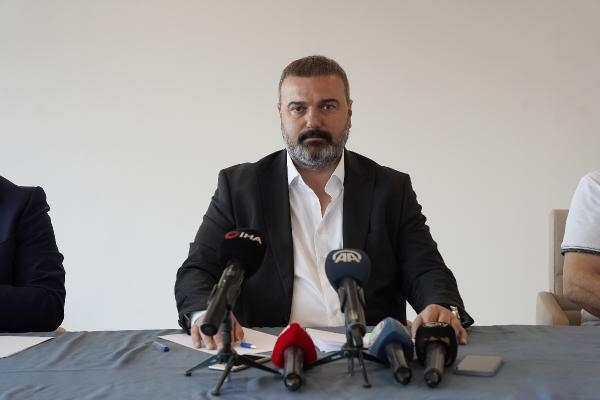 Çaykur Rizespor Başkanı Turgut: Gökhan Akkan Bizim Oyuncumuz