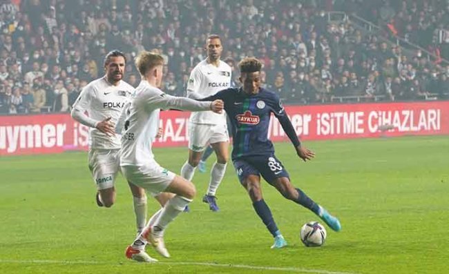 Çaykur Rizespor ile Altay Golsüz Berabere Kaldı: 0-0