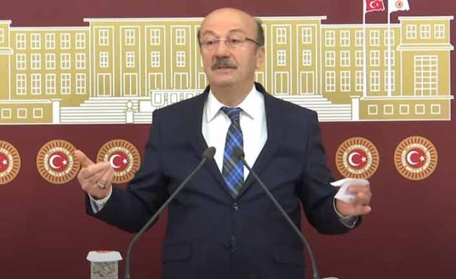 Bekaroğlu: İktidar Çay Üreticileri ile Alay Ediyor