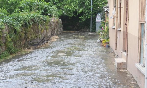 Ordu'da Ana Şebeke Su Borusu Patladı