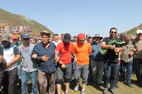 Didingola Eğrisu Yayla Şenliği’nde Renkli Görüntüler