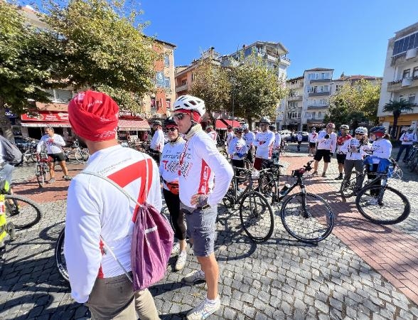 4 gün 170 kilometre pedal çevirerek Bartın’ı gezecekler