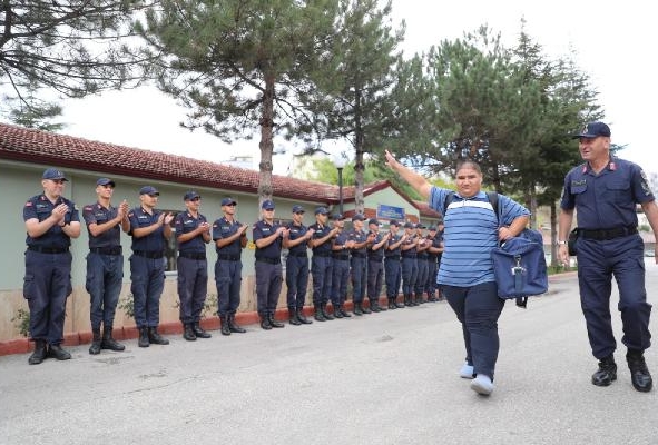 Barlet-Biedl sendromlu Mertcan'ın askerlik hayali gerçek oldu