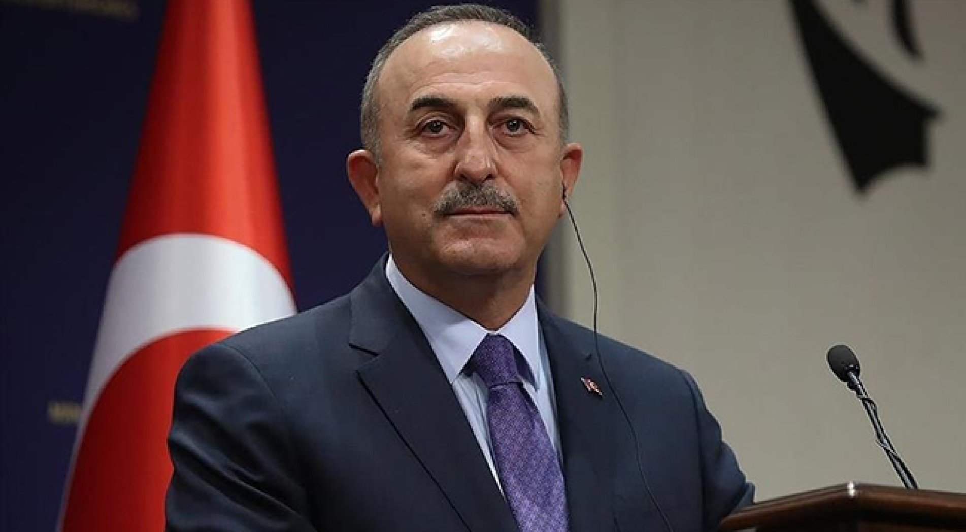 Bakan Çavuşoğlu'ndan Yunanistan'a: Eğreti ata binen çabuk iner