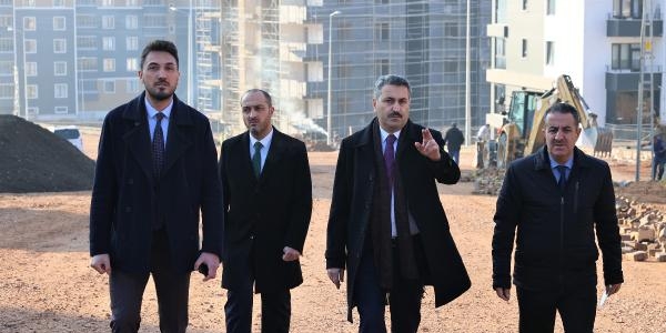 Başkan Eroğlu: Nerede ihtiyaç varsa oradayız