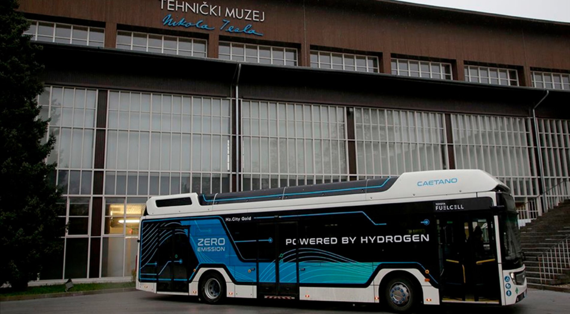 Hırvatistan'da hidrojen yakıtlı otobüs tanıtımı