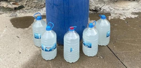 Tokat'ta 120 litre sahte alkol ele geçirildi