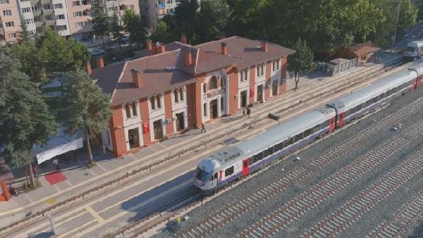 Amasya-Samsun treni 7 yıl aradan sonra sefere başladı