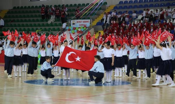 Rize’de, 23 Nisan Coşkusu