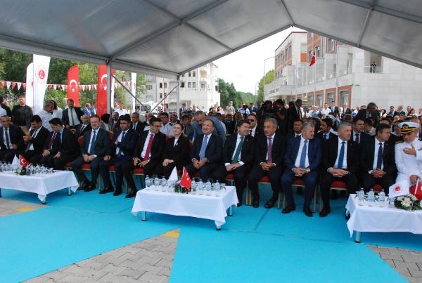 Bakan Bozdağ: Kira ve konut ihtilaflarına da ara buluculuk getiriyoruz