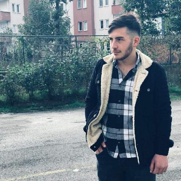 Trabzon'da denize giren genç boğuldu