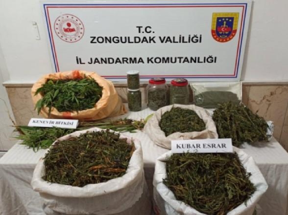 Zonguldak'ta 10.5 kilo esrar ele geçirildi