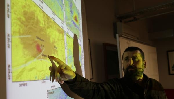 Prof. Dr. Kutoğlu: Deprem, Gölyaka ile Düzce'yi 20 santim uzaklaştırdı