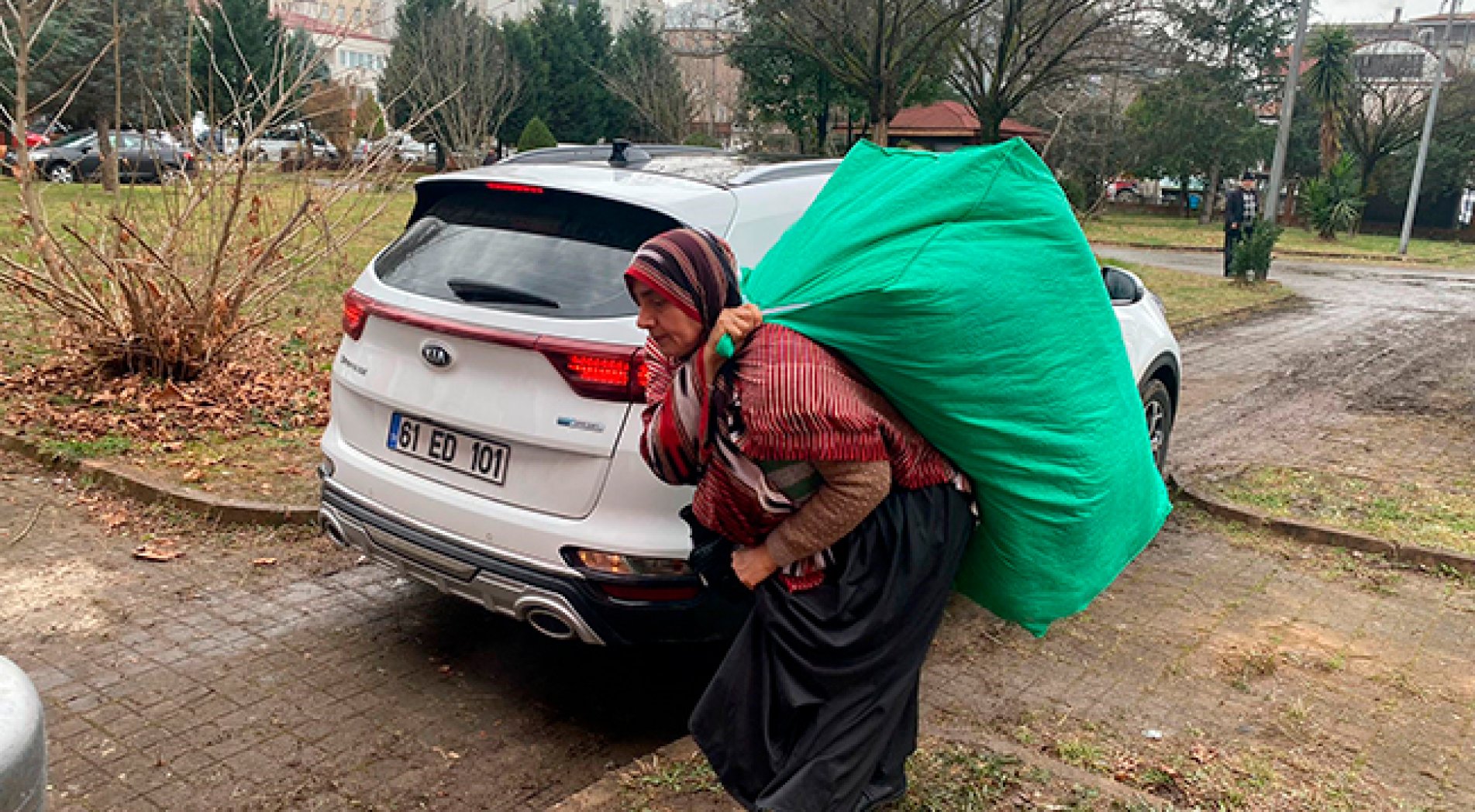 Karadeniz kadınları fedakarlığı ile yine duygulandırdı