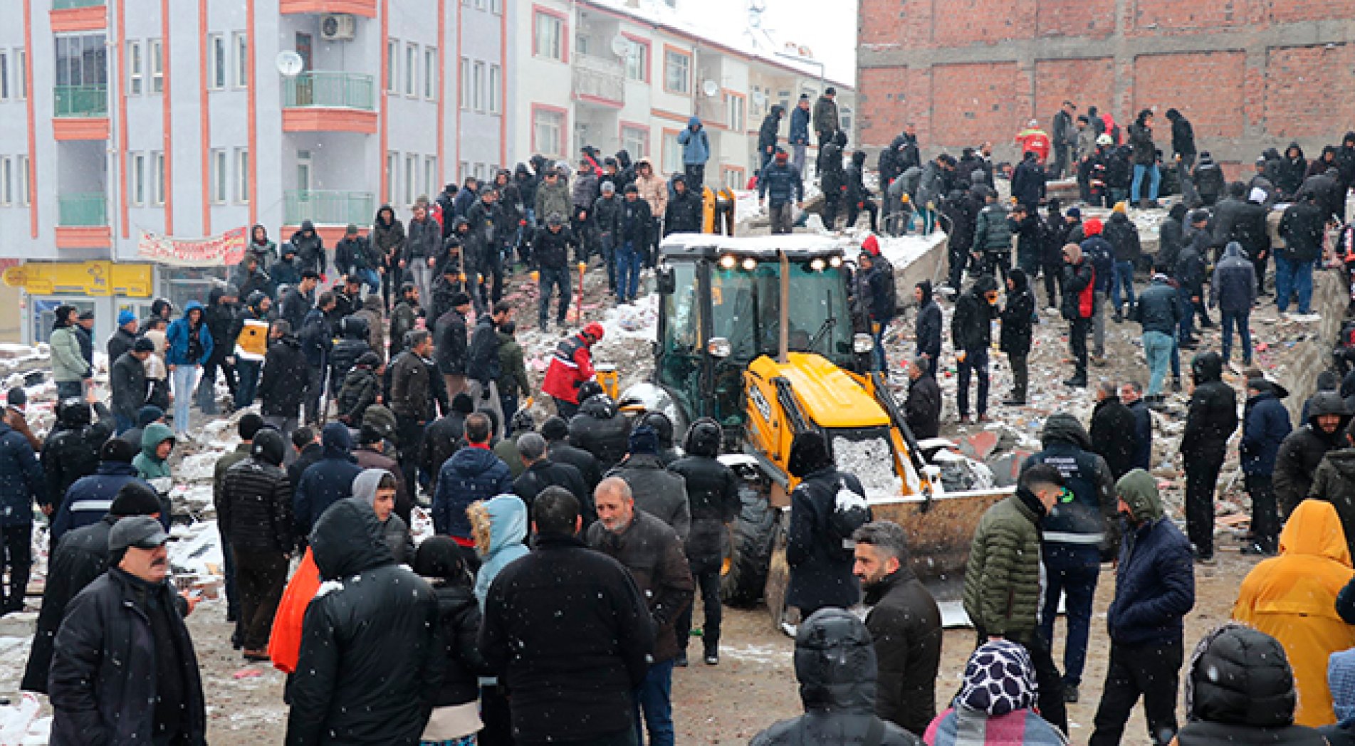 Malatya'da depremin ardından 31 isme gözaltı kararı