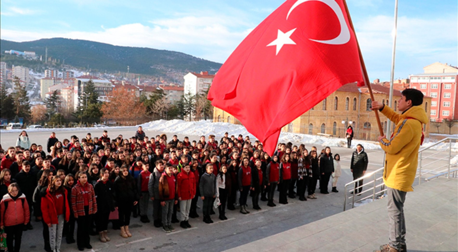 Okul Zilleri Çaldı