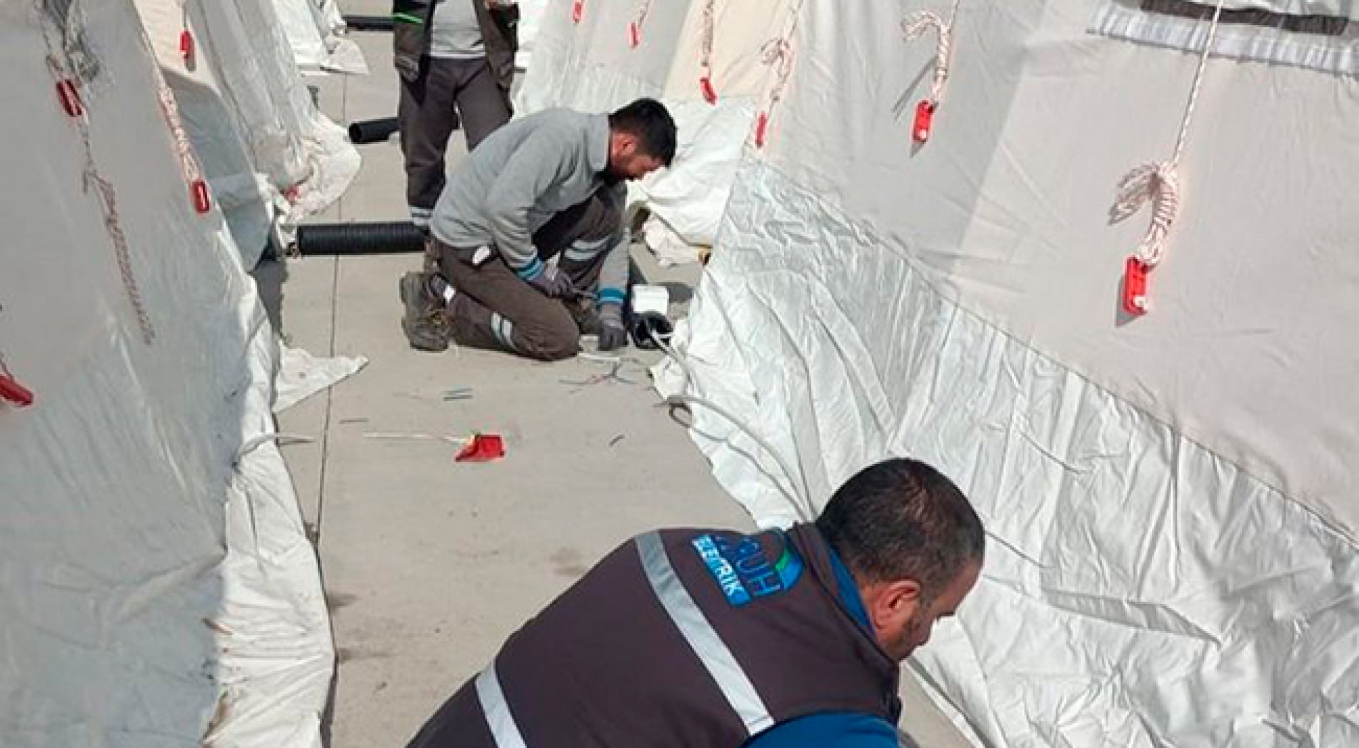 ÇORUH EDAŞ'ın 'Enerji Destek Ekibi' Deprem Bölgesinde