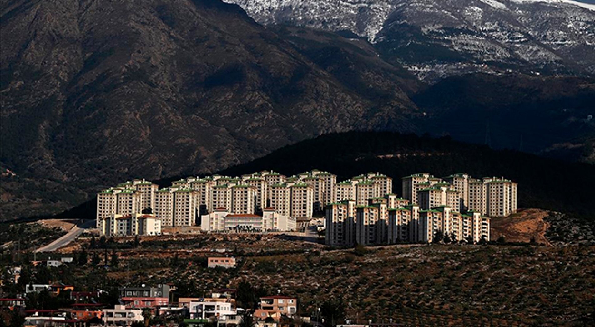 Kamu müteahhitleri deprem konutları için hazırlıklara başladı