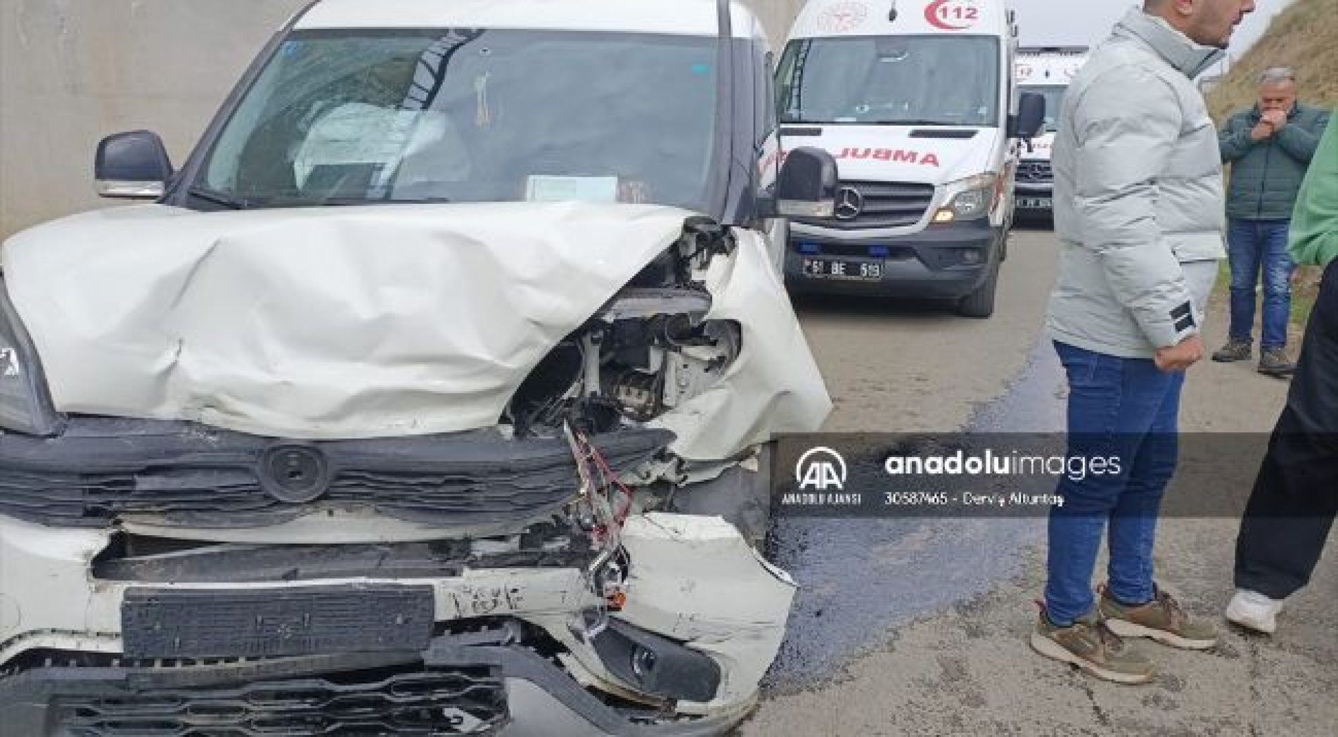 Trabzon'da kaza: 2 kişi yaralandı