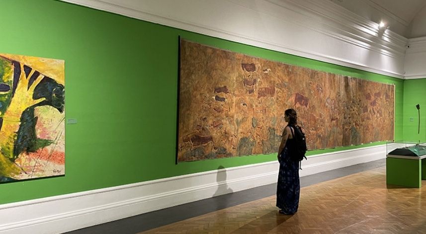 Iziko Güney Afrika Ulusal Galerisi, zengin sanat koleksiyonuna ev sahipliği yapıyor