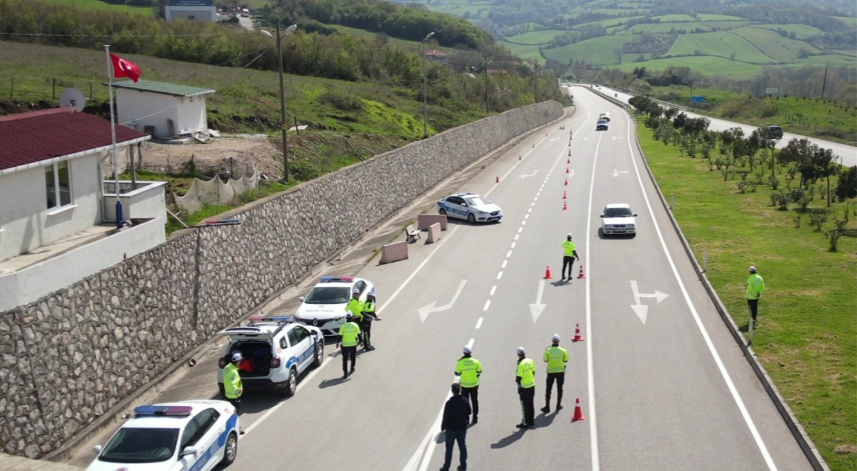 Sinop'ta dronla trafik denetimi yapıldı