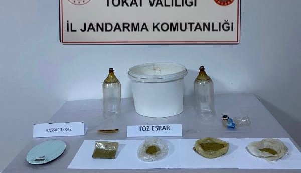 Tokat'ta uyuşturucu operasyonunda 4 gözaltı