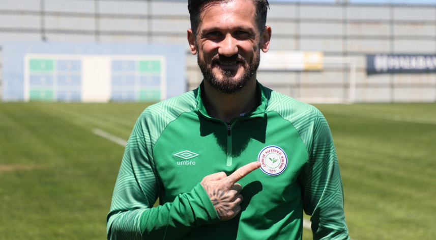 Çaykur Rizespor oyuncusu Oğuz Ceylan: Avantajımız devam ediyor